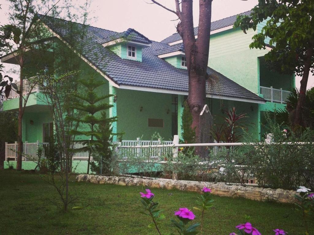 Charisma Resort Suan Phueng Exteriér fotografie